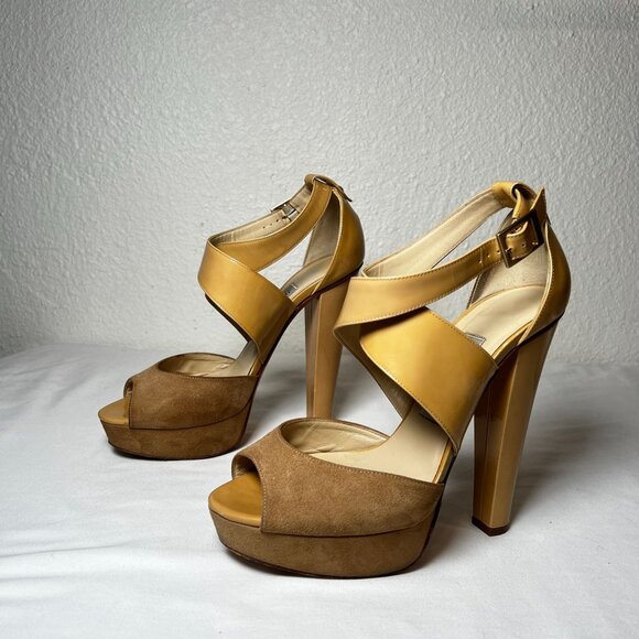 Jimmy Choo Fiery Patent Platform Ankle Strap Heel Sandals Beige EU 38 US 8 Luxe - Picture 9 of 16
